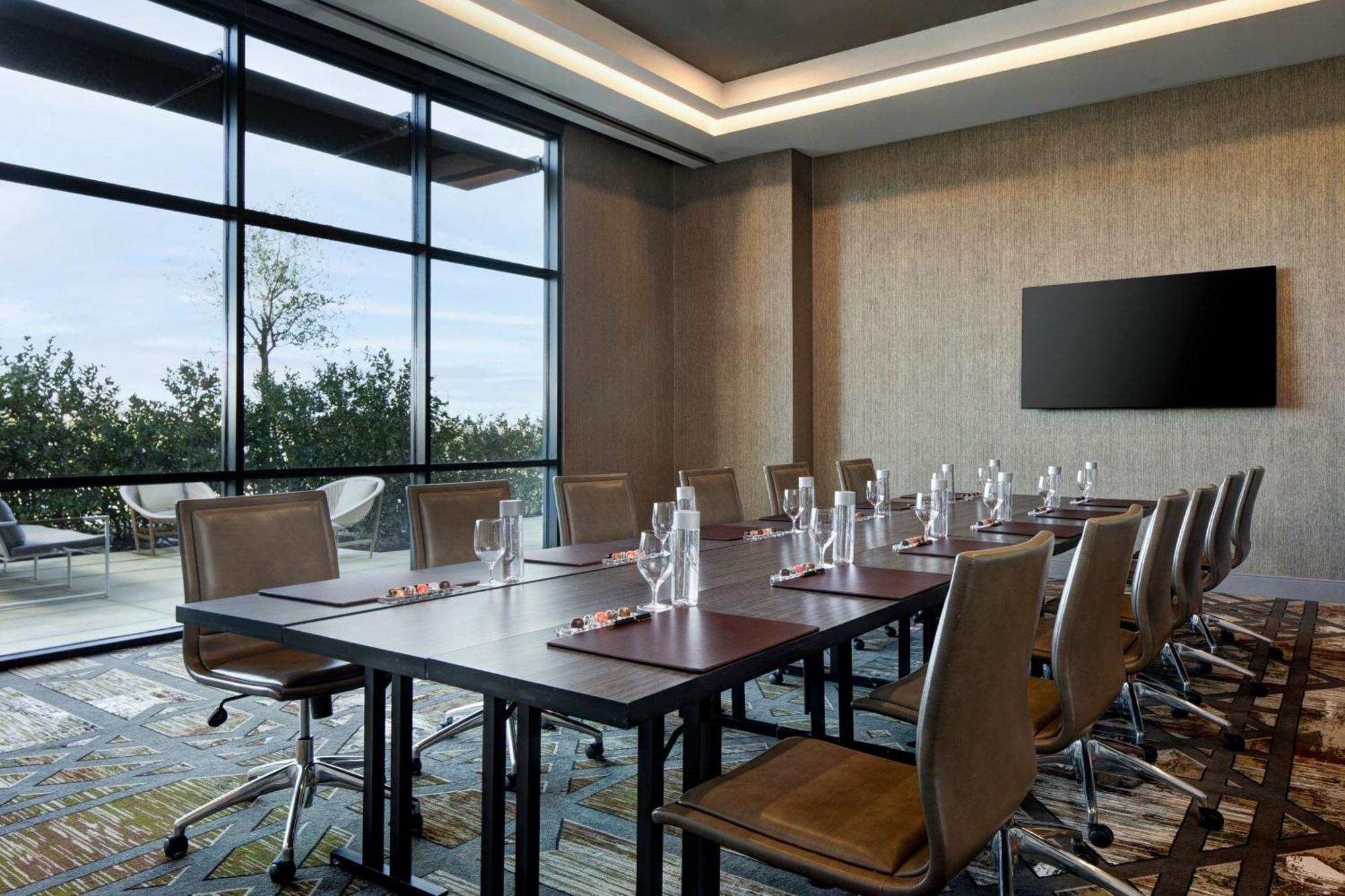 Delta By Marriott Dallas Hotel